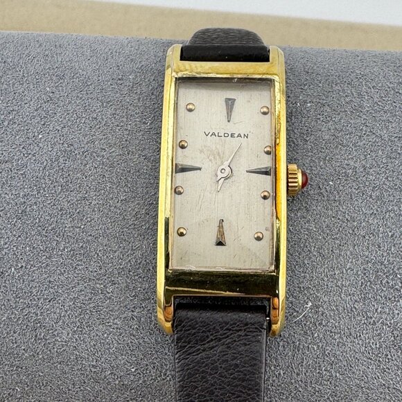 Vintage Swiss Watch by Valdean 20 Micron 18K Gold Plated Watch Runs - Picture 1 of 7